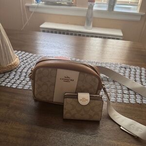 Coach purse and wallet